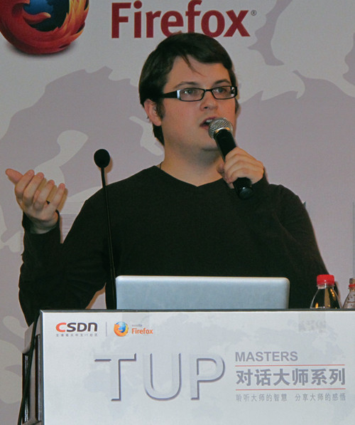 John Resig认为,JavaScript和HTML一样会长久存在,20年内开发者肯定会一直用JavaScript写网页应用程序